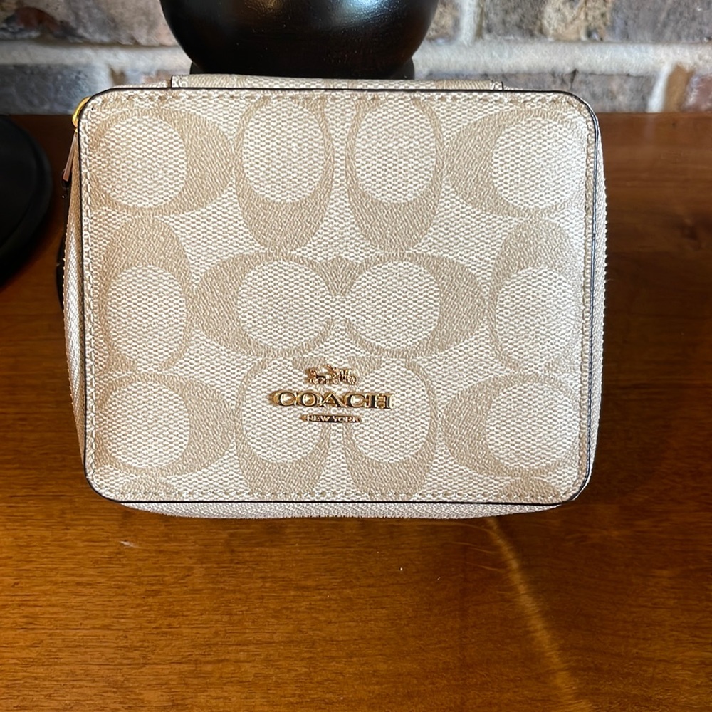 COACH Large Jewelry Box In Signature Canvas